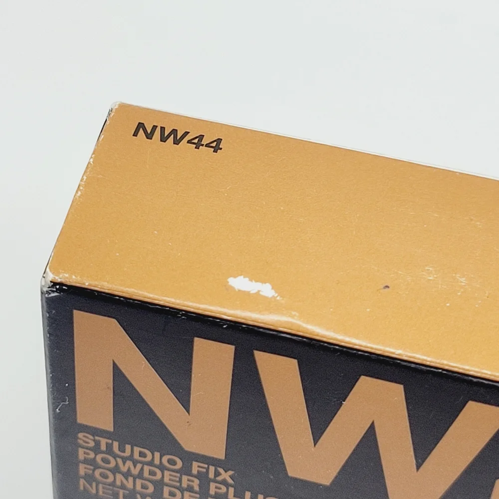 NW44 MAC Cosmetics Studio Fix Powder Plus Foundation Brand New In Box Full Size